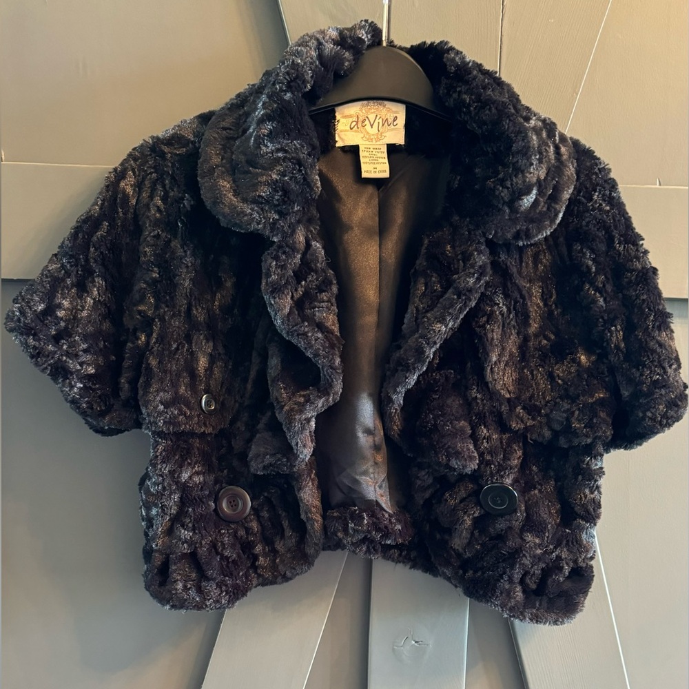 Faux Fur Crop Shell